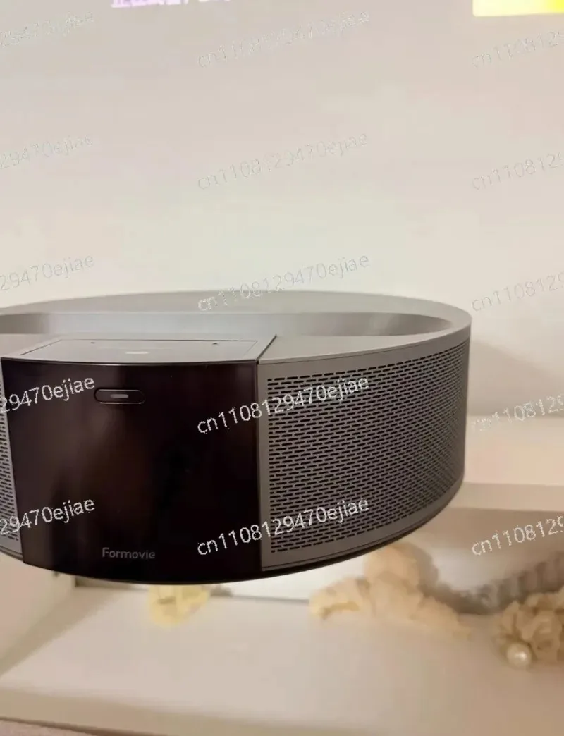 R1超短焦点レーザーTVプロジェクター |   1600 A - Home Cinema Laser Projector のレビューと価格