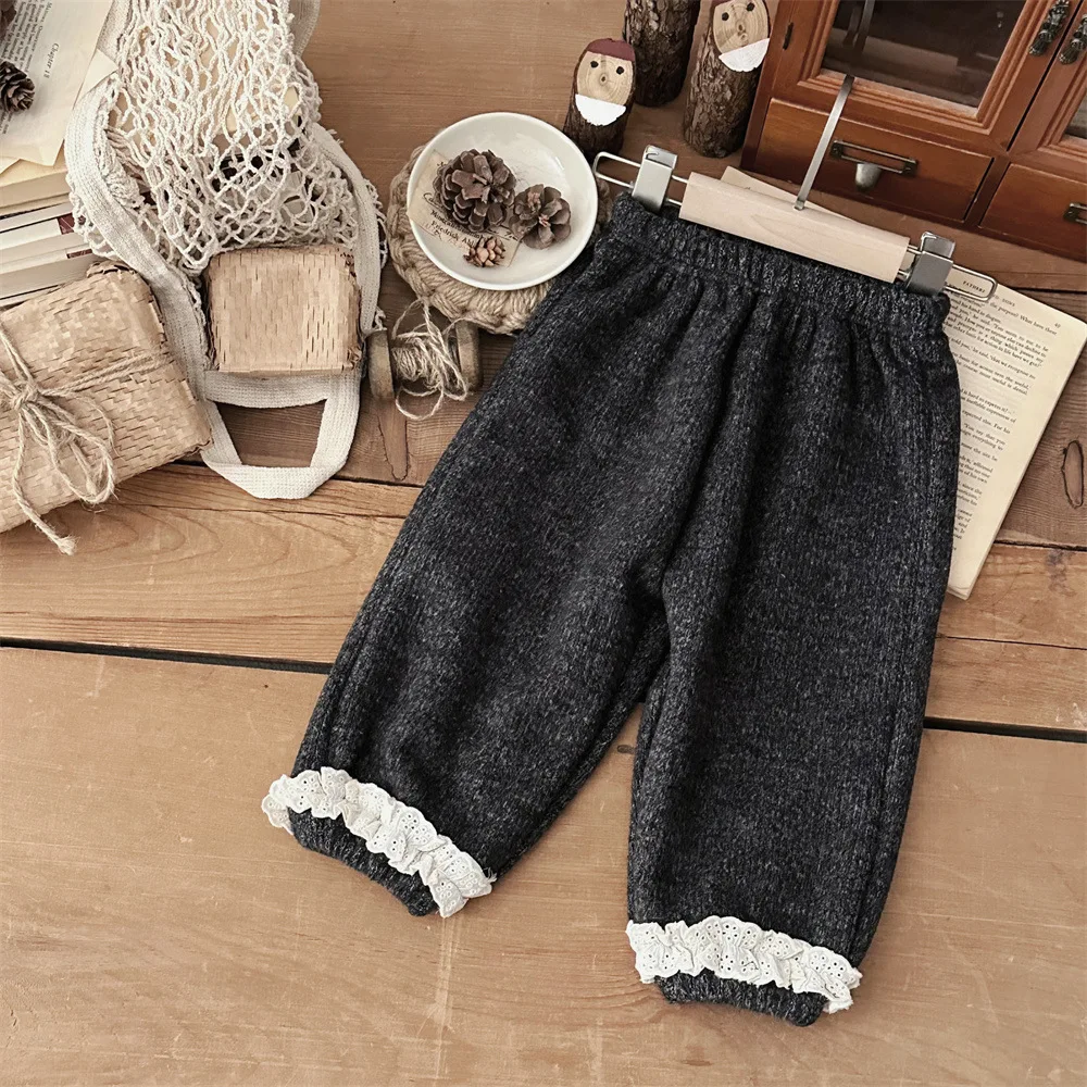 

2025 Winter New Baby Fleece Casual Pants Solid Girls Loose Lace Trousers Infant Plus Velvet Thick Warm Pants Toddler Clothes