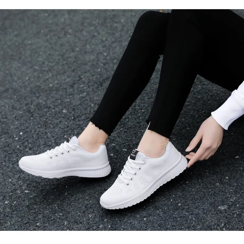 Outdoor Women's Quick Dry Water Shoes Sneakers unisex running 2026 Women Summer Air Mesh Sport Aqua Shoes