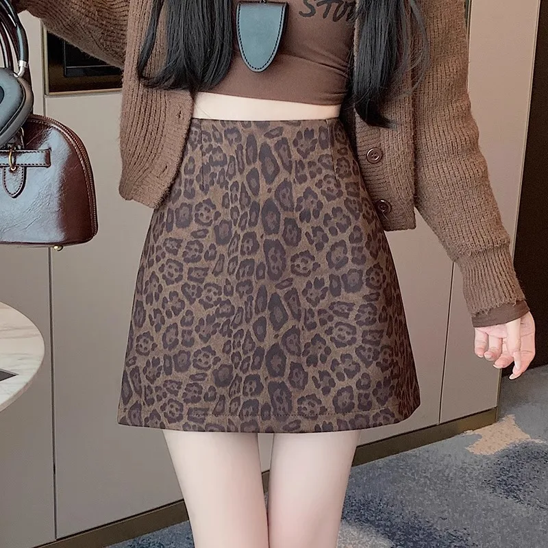 

Новая женская летняя короткая юбка А-силуэта в американском стиле с леопардовым принтом, с завышенной талией, стройнящая, модная, в милом стиле