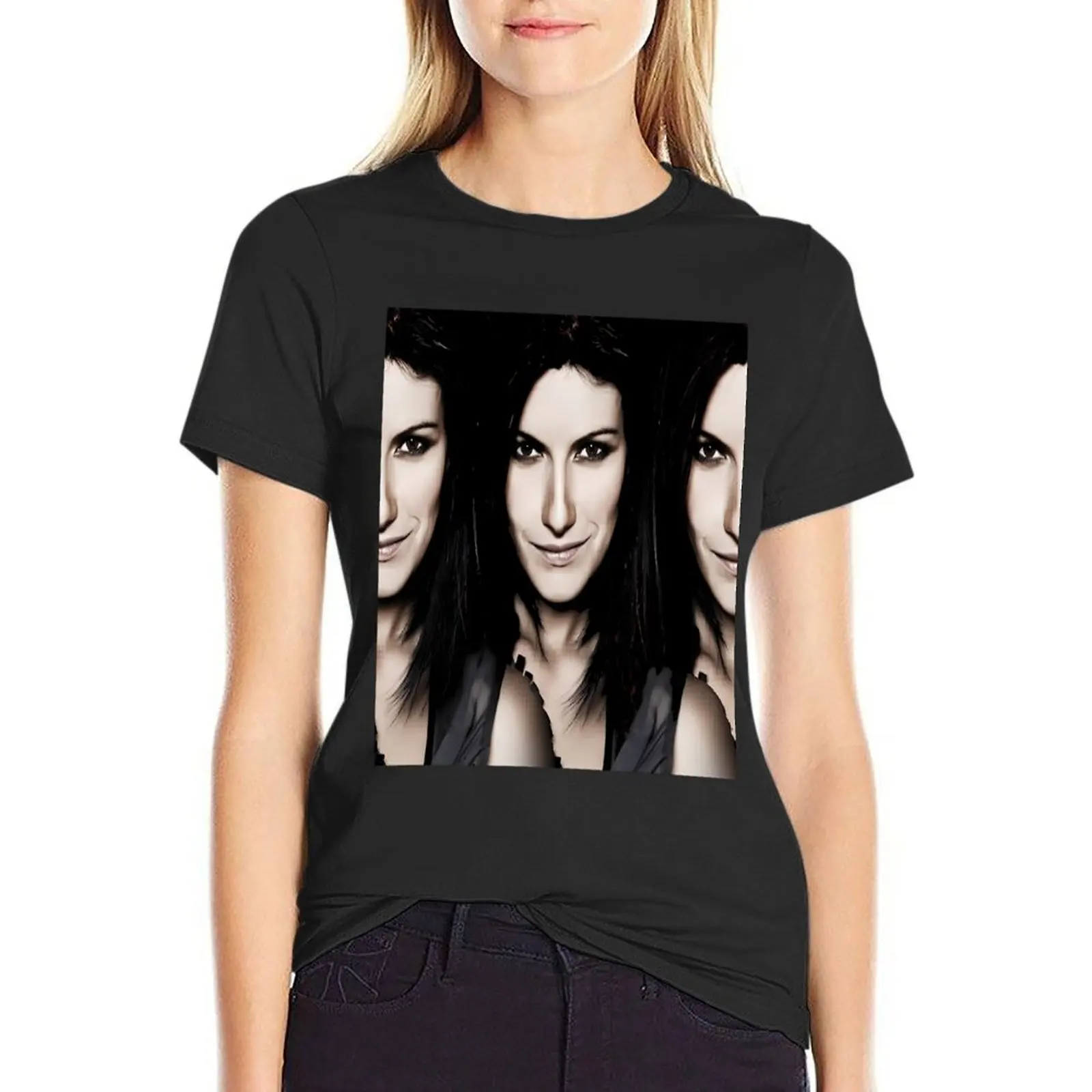 laura pausini T-Shirt funny animal prinfor aesthetic clothes sports fans Women clothes