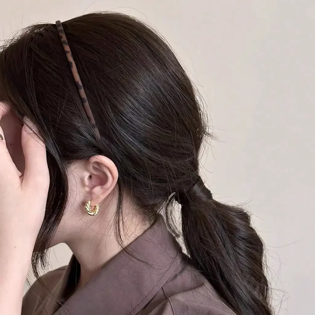 

Elegant Simple Fabric Headband For Women Hair Accessories Valentine's Day