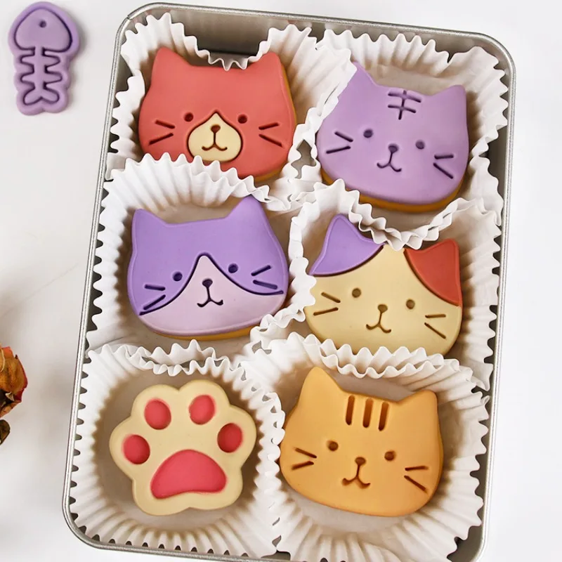 Cartoon Cat Cookie Cutter Animal Fondant Sugar Crafts Biscuit Mold Pet Cat Kitten Fishbone Pastry Bakery Accessories Baking Tool