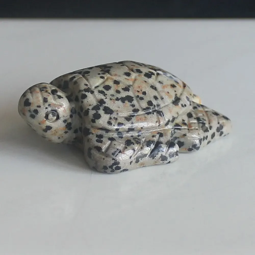 2'' Hand carved gemstone crystal natural dalmation jasper sea turtle figurine animal statue carving home decor