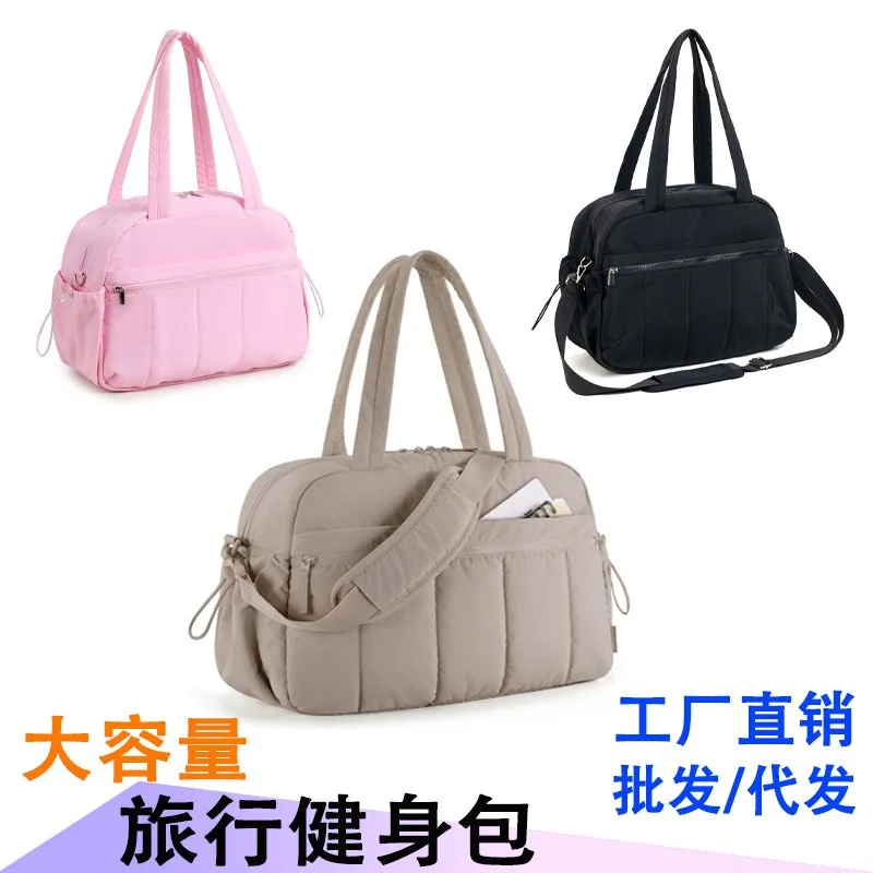 Lightweight Leisure Outdoor Travel Bag, Large Capacity Luggage for Travel, Portable Waterproof Travel and Fitness Bag