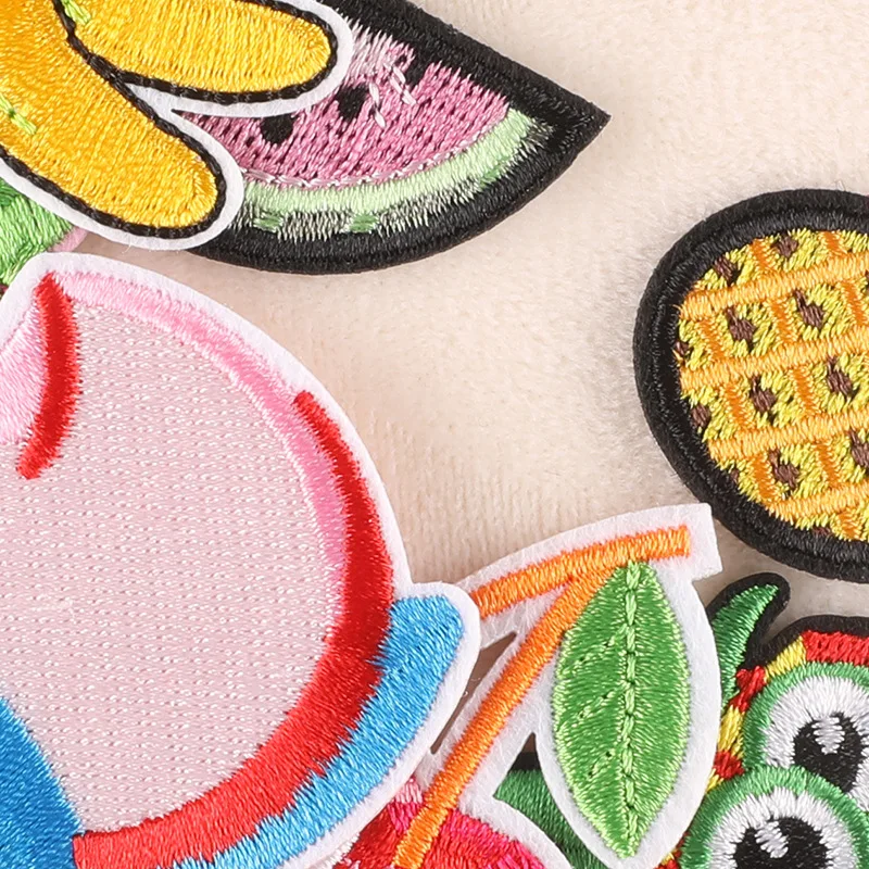 1pcs Mix Fruits food Patch for Clothing Iron on Embroidered Sew Applique Cute Patch Fabric Badge Garment DIY Apparel Accessories