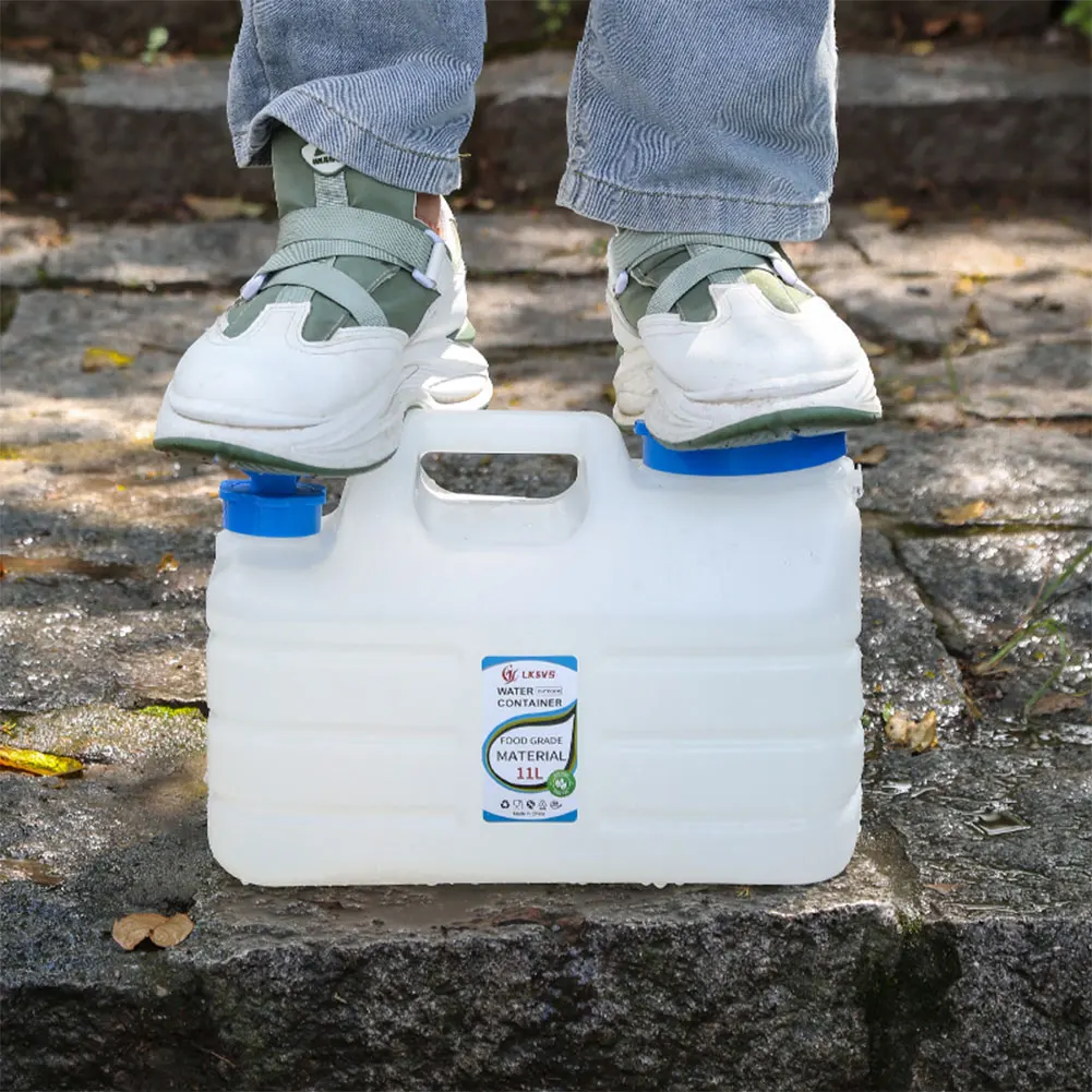 11L Water Storage Container with Faucet Drinking Water Bucket Large Capacity Water Container Jug for Vehicle Car Camping