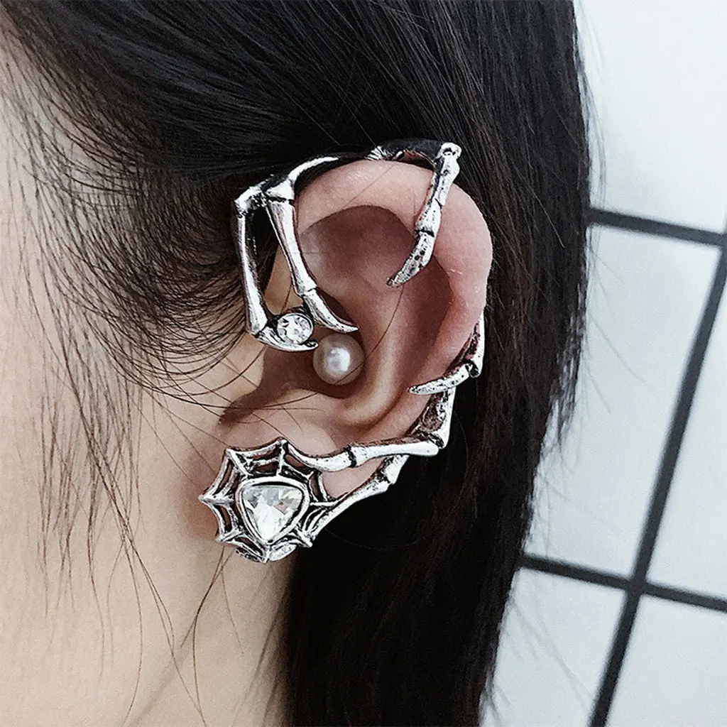 

Demon Claw Ear Cuff Clip Wrap Earring Black Jewelry Punk Hiphop Gothic Clip Earrings for Women Men Costume Props