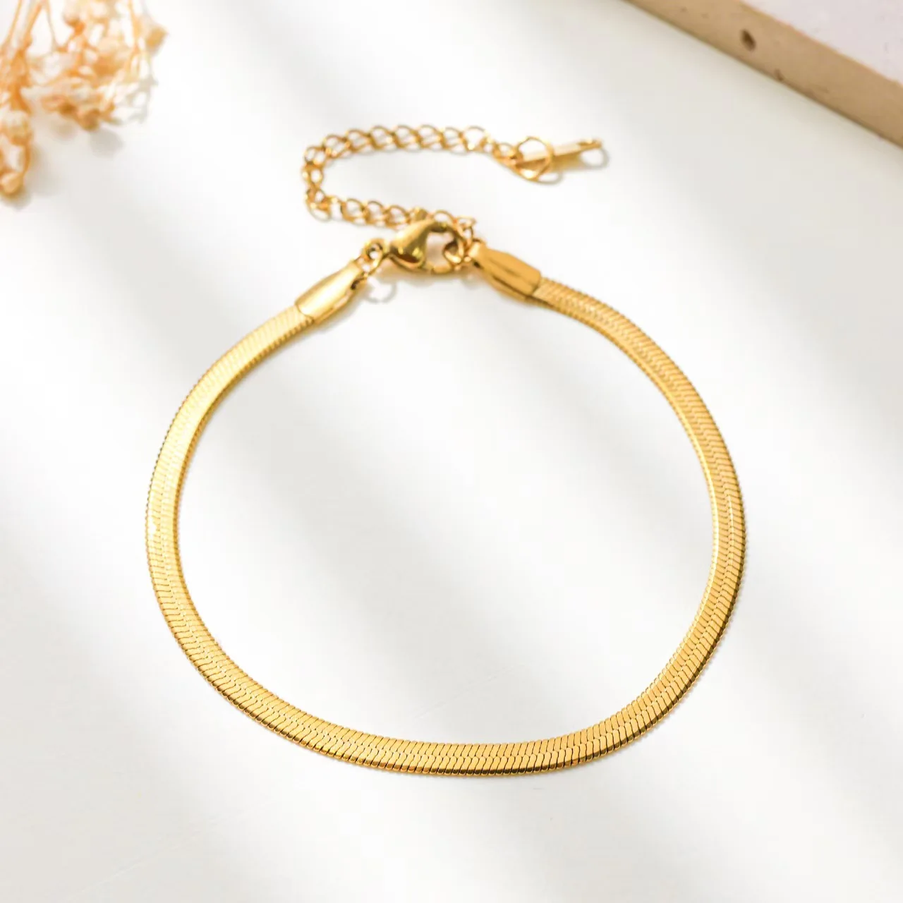 #21 Best Anklets to Buy In 2026