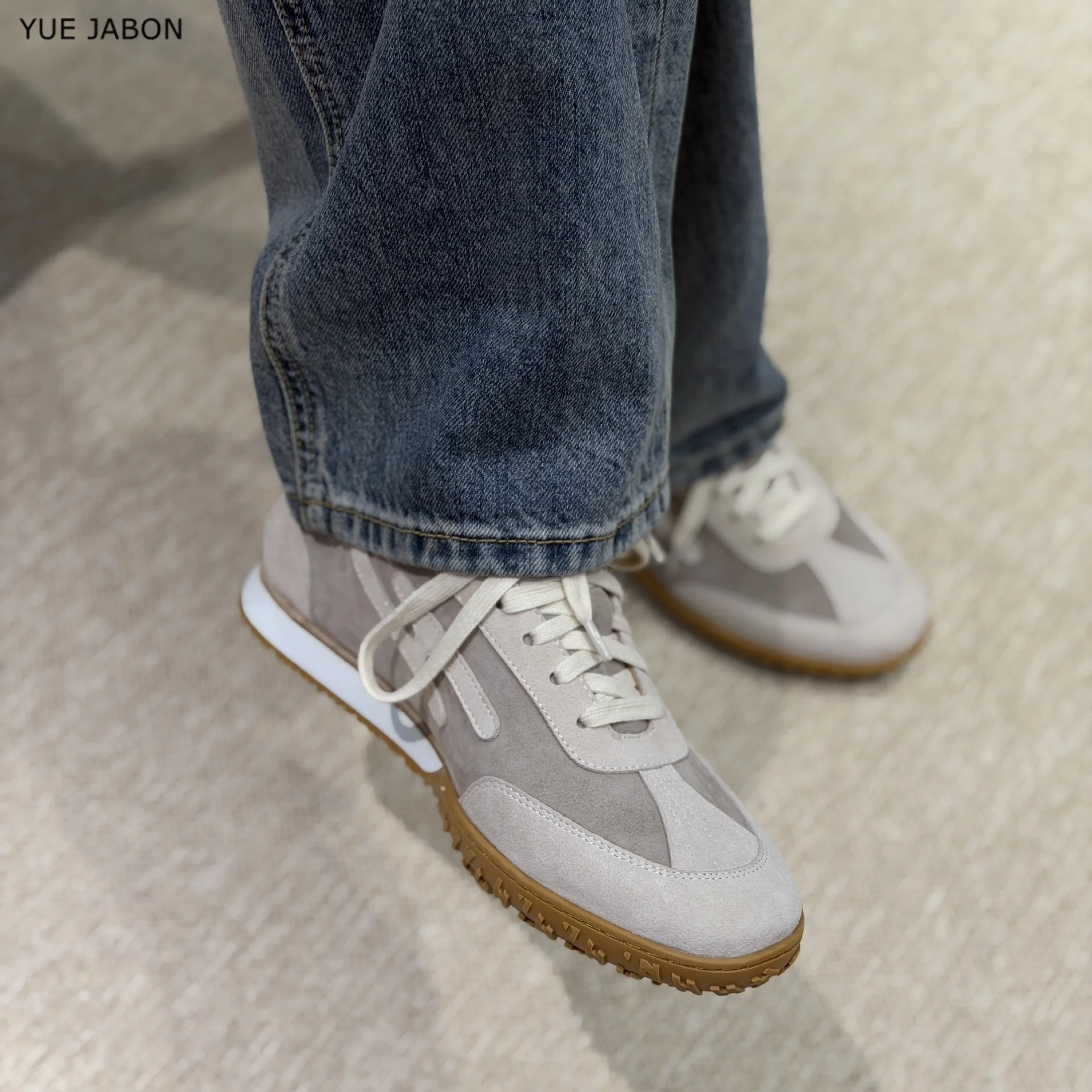 Men's Casual Breathable Patchwork Genuine Leather Shoes Low Cut Lace Up Sports Sneakers Lightweight Comfortable Autumn Shoes