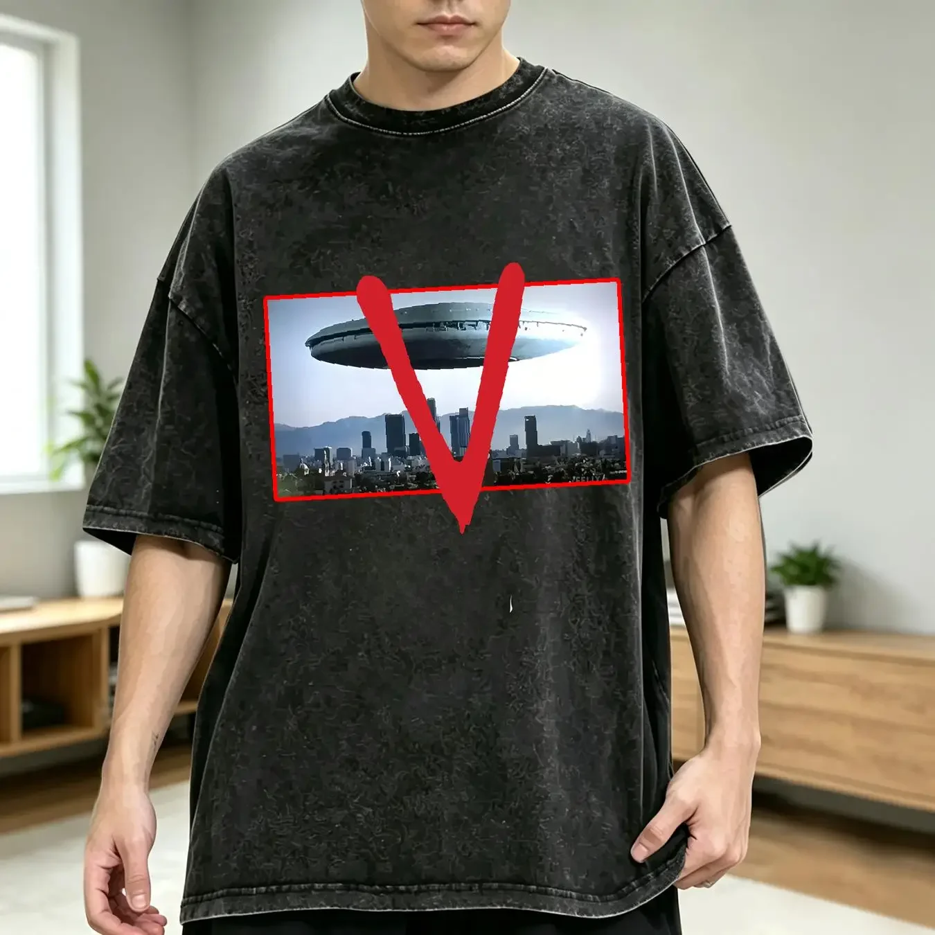 washed T Shirt V Visitors Mothership 1980s Retro Sci Fi NBC 1983 Aliens long or short sleeves vintage Washed Casual fashion