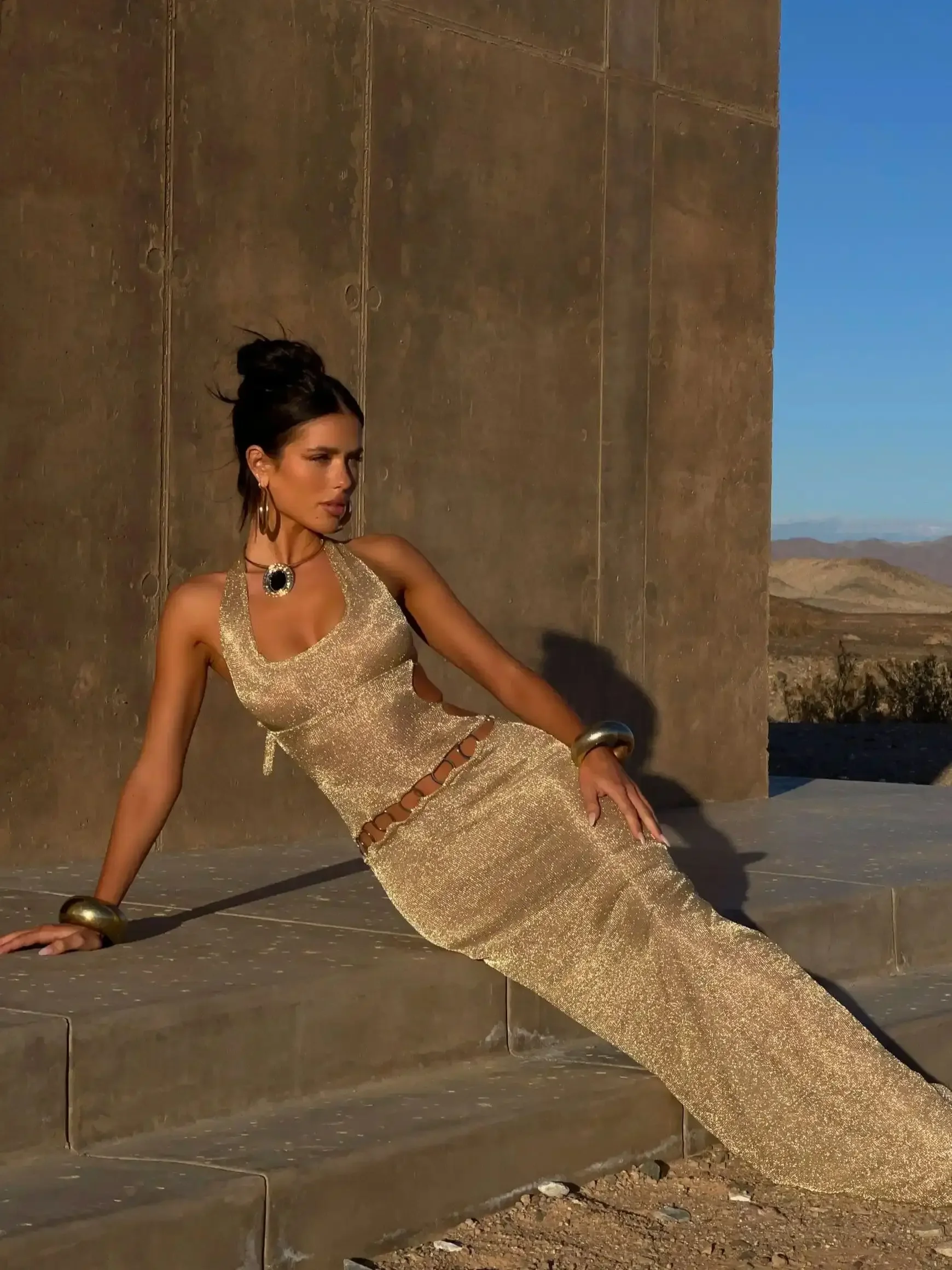 انقطاع فستان Bodycon الرسن المرأة بلا أكمام U الرقبة الدانتيل يصل المرقعة فستان طويل موضة الشاطئ نمط الإناث رداء الصيف