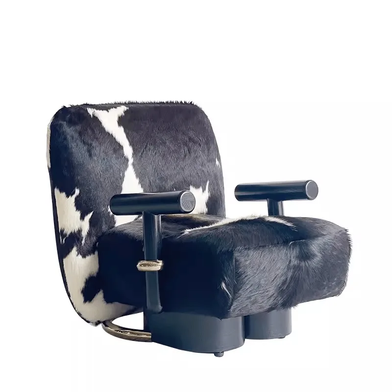 Creative Internet celebrity leisure chair model room villa reception single chair milk cowhide leather sofa chair