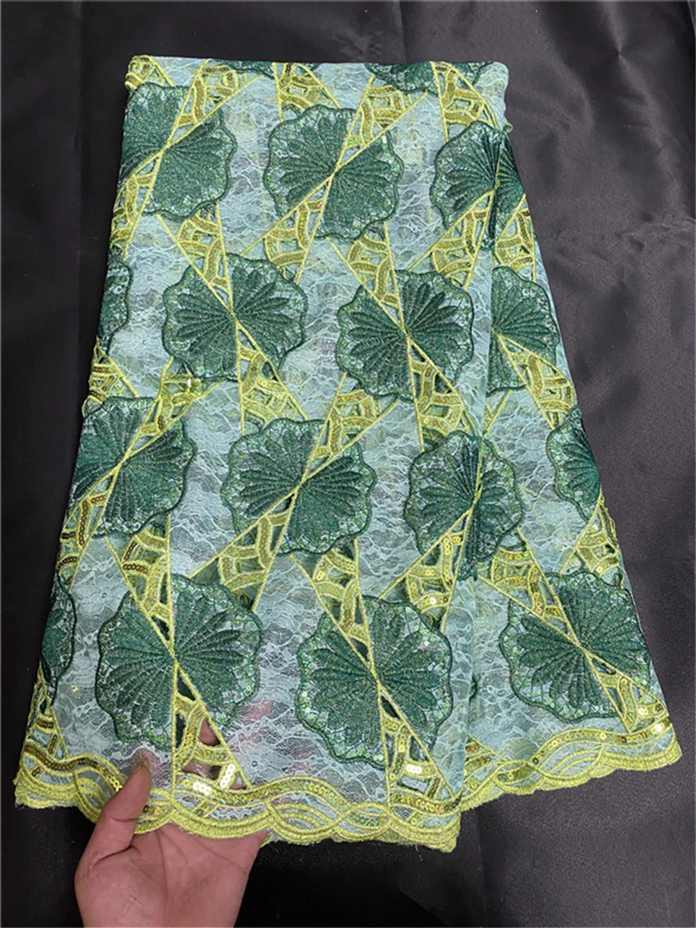 

African Fabric High Quality Lace Fabrics 2024 5 Yard Organza Sequence Lace Fabric Green Embroidered Fabric Wedding Dress Wp671-1