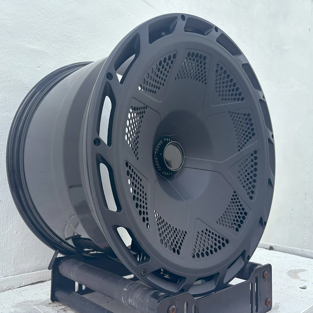 رياضة السيارات مع أغطية PCD 18 19 20 21 22 بوصة 5x120 5x114.3 5x120 الألومنيوم ثلاثية الأبعاد مطبوعة توربو مروحة سبيكة عجلات سيارة مزورة