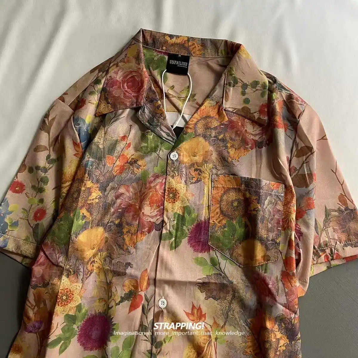 

Classical Vintage Art Sense Floral Cuban Collar Ice Silk Short Sleeved Shirt for Men Women Hawaii Thailand Japanese Retro shirts