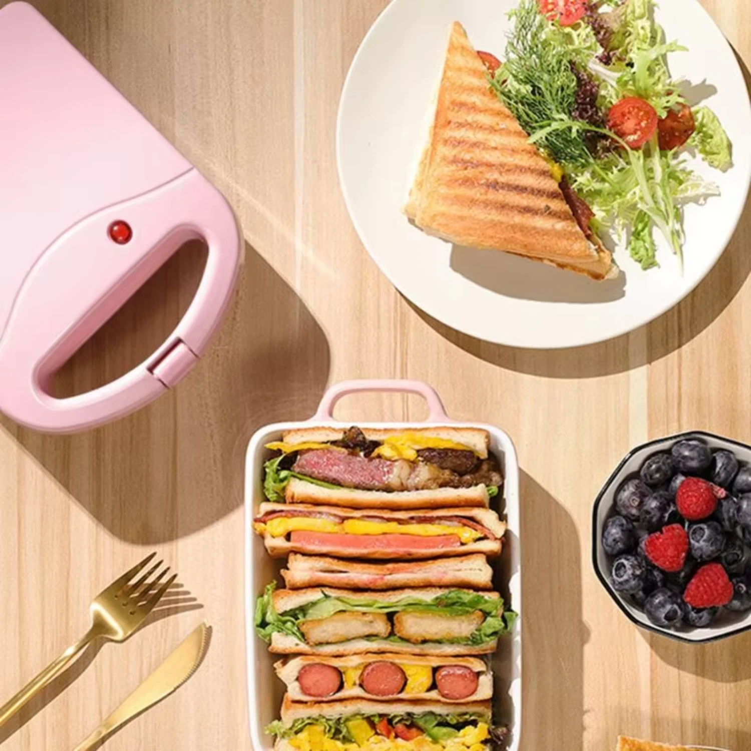 Portable  Dual Waffles Sandwich Maker Non Multifunctional Toast Bread Breakfast Machine 220V Dropship