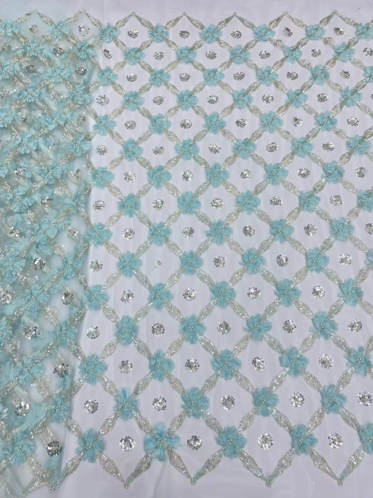 

Mccarthy African 3D Flower Lace Fabric for Groom Sewing, Embroidery French Mesh, Luxury Sequins Beads, Nigerian Tulle,