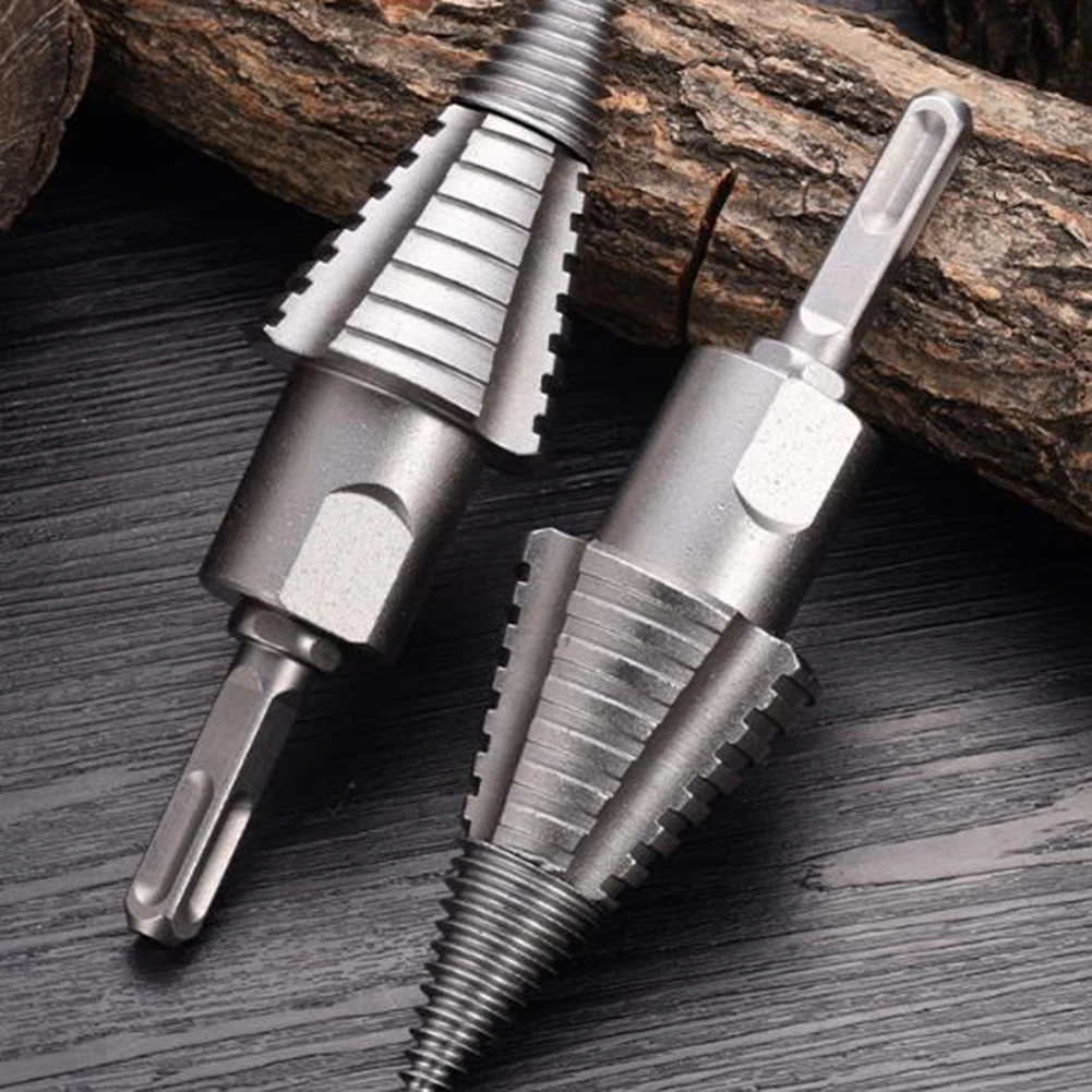 Wood Splitting Drill Bit Hardened and Heat Resistant with Efficient Chip Removal Spiral Design and 2 Extension Rods