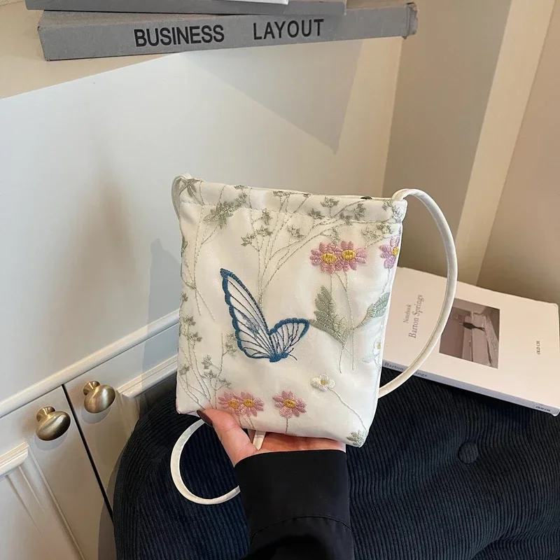 

2025 Fashion Small Square Bags for Women Versatile Design Butterfly Embroidery Crossbody Bags PU Zipper Women's Handbags