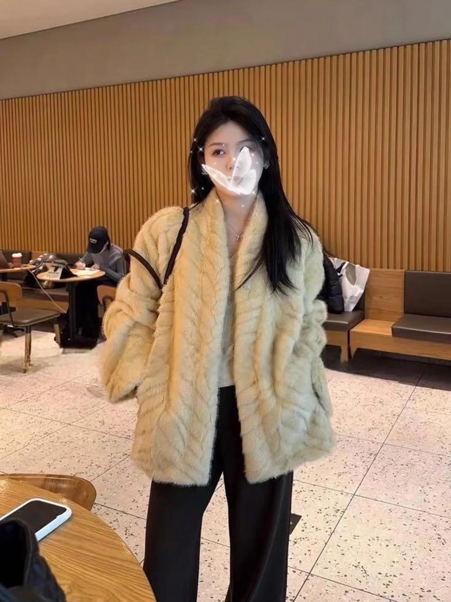 

Ele V-Ne Mid-Length Fur Coat Women's Premium Quali Golden Le Mink Korean Sle Comfortable Warmth aped Body...