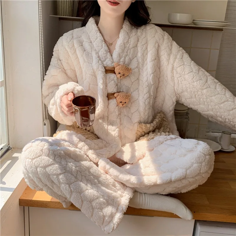 Women Thickened Warm Sleepwear for Winter Female Cute Cartoon Bear Coral Velvet Pajamas Student Flannel Loungewear Set