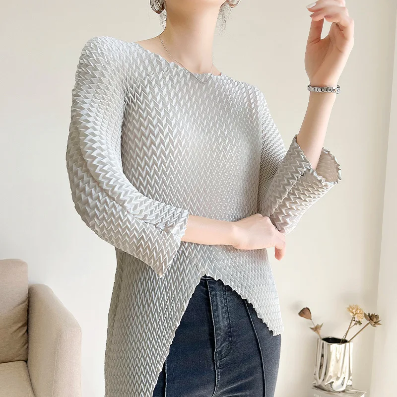 

Spring 2022 new solid color stitching top women's clothing Miyak fold Fashion Large Loose Irregular Long Sleeve T-Shirt