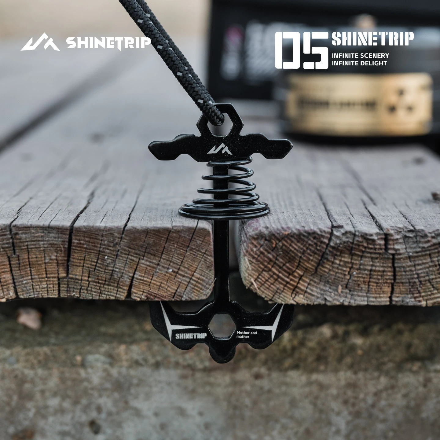 ShineTrip Outdoor Campingzelt-Fischgräten-Erdspieß, multifunktionaler Metall-Federschnallen-Erdspieß
