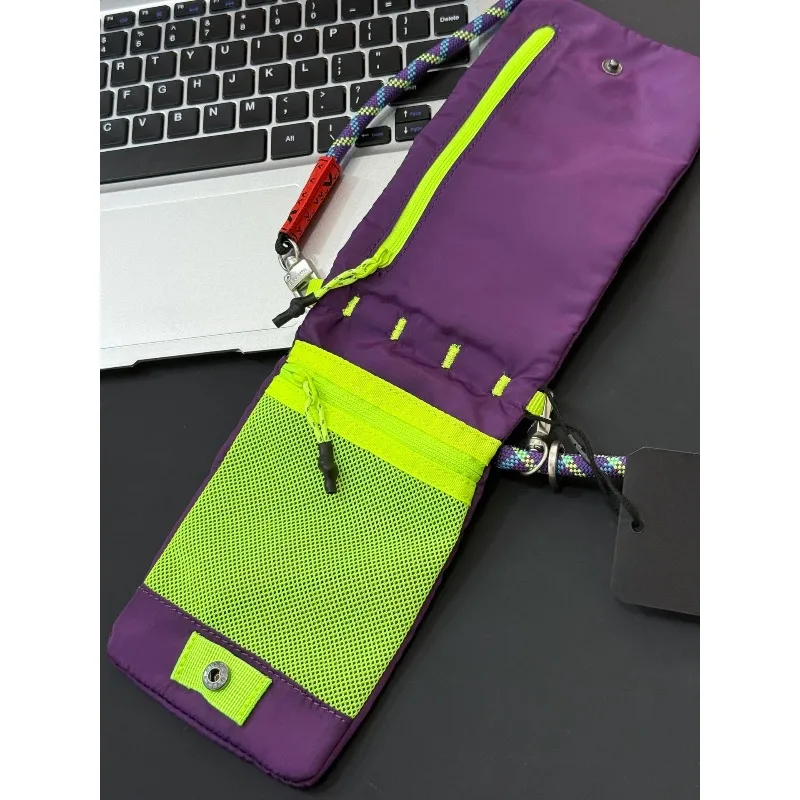 Zusammenklappbare, eng anliegende Handy-Umhängetasche, trendige kleine Tasche im Arbeitskleidungsstil, lässige Kartentasche mit einer Schulter