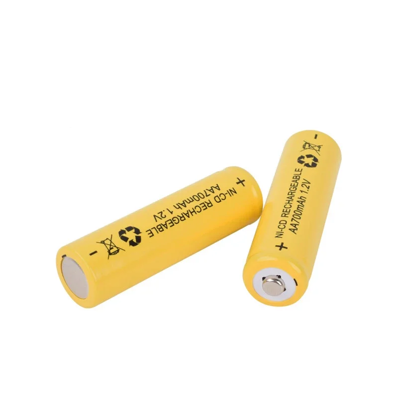 بطارية قابلة للشحن AA NiCd ، بندقية درجة الحرارة ، جهاز التحكم عن بعد ، بطاريات لعبة الماوس ، 700mAh ، AA ، 1.2V ، 12 قطعة
