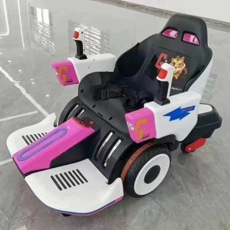 عربات الفقاعات المشتركة والأكشاك في البلازاس ذات المناظر الطبيعية الخلابة ومراكز التسوق