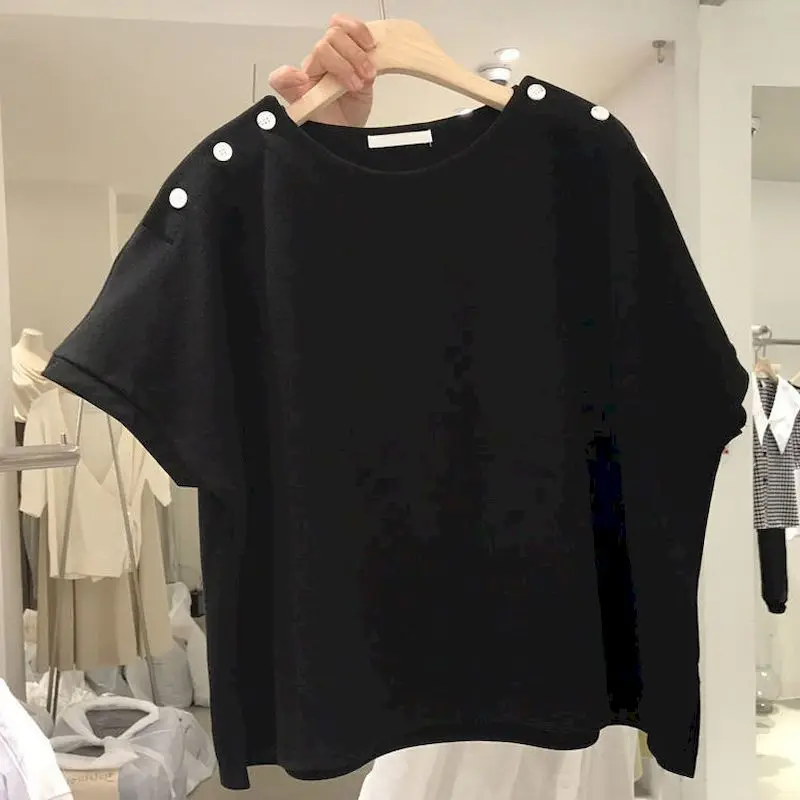 Oversized T-shirts Women Fashion Design Sense Short Sleeve T Shirt 2024 Summer Trend Casual Loose Top Button Shoulder Tshirt Y2k