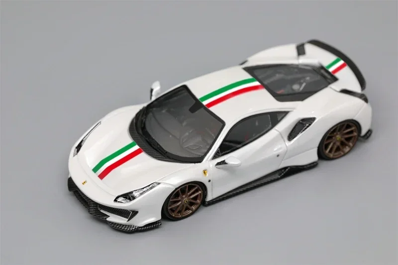 

U2 1:64 Novitec 488pista Resin Model Car