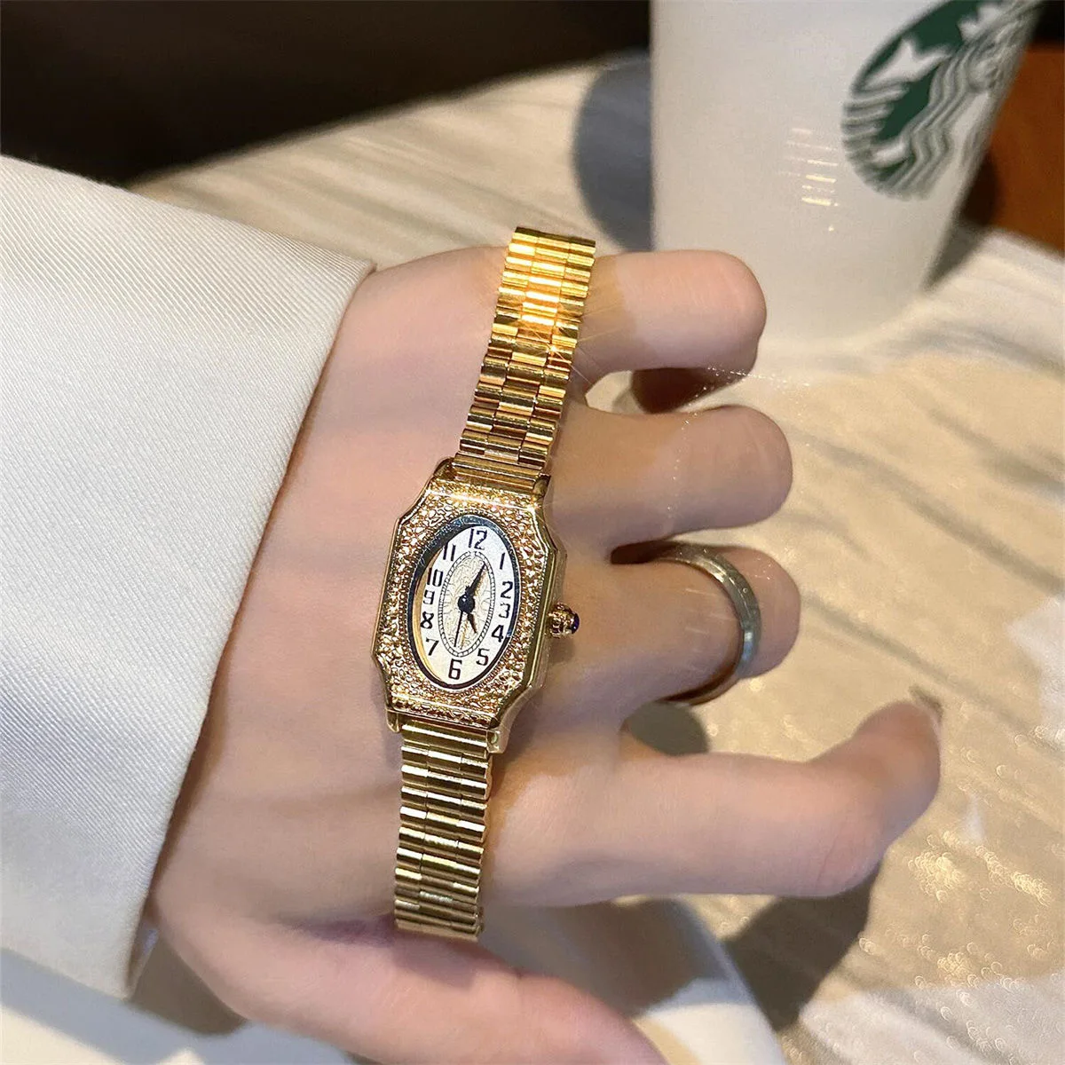 Women Quartz Watch Luxury Clock Fashion Rectangle Square Gold White Dial Sliver Diamond Vintage Orologio Reloj Ladies Wristwatch