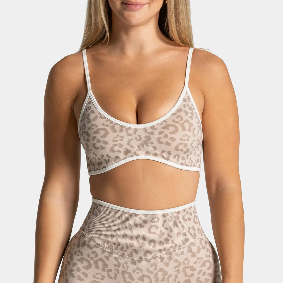 Sportbeha met luipaardprint voor dames, geschikt voor hardlopen, fitness, training en andere actieve sporten, met goede schokabsorptie.