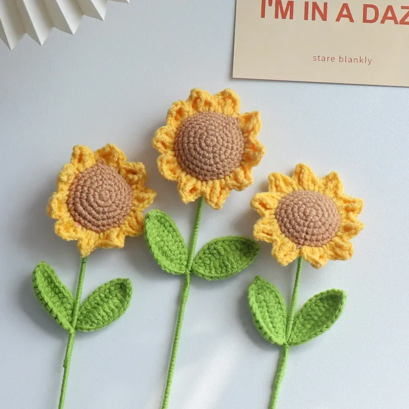 1pc Crochet Sunflowers Graduation Flower Bouquet Cute Knitting Flowers Creative Fake Plant Wholesale Valentine Home Decor