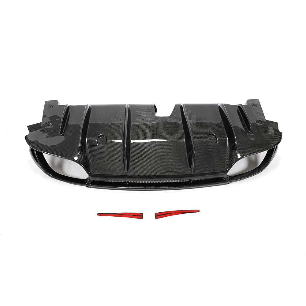 

Carbon Fibre Rear Diffuser for Romeo GIULIA Diffuser Bumper Lip