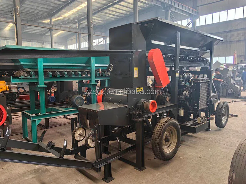 High Efficient Seedling Soil/Fertilizer/Soil Crushing Equipment Mobile Nutrient Soil Grinder Crusher