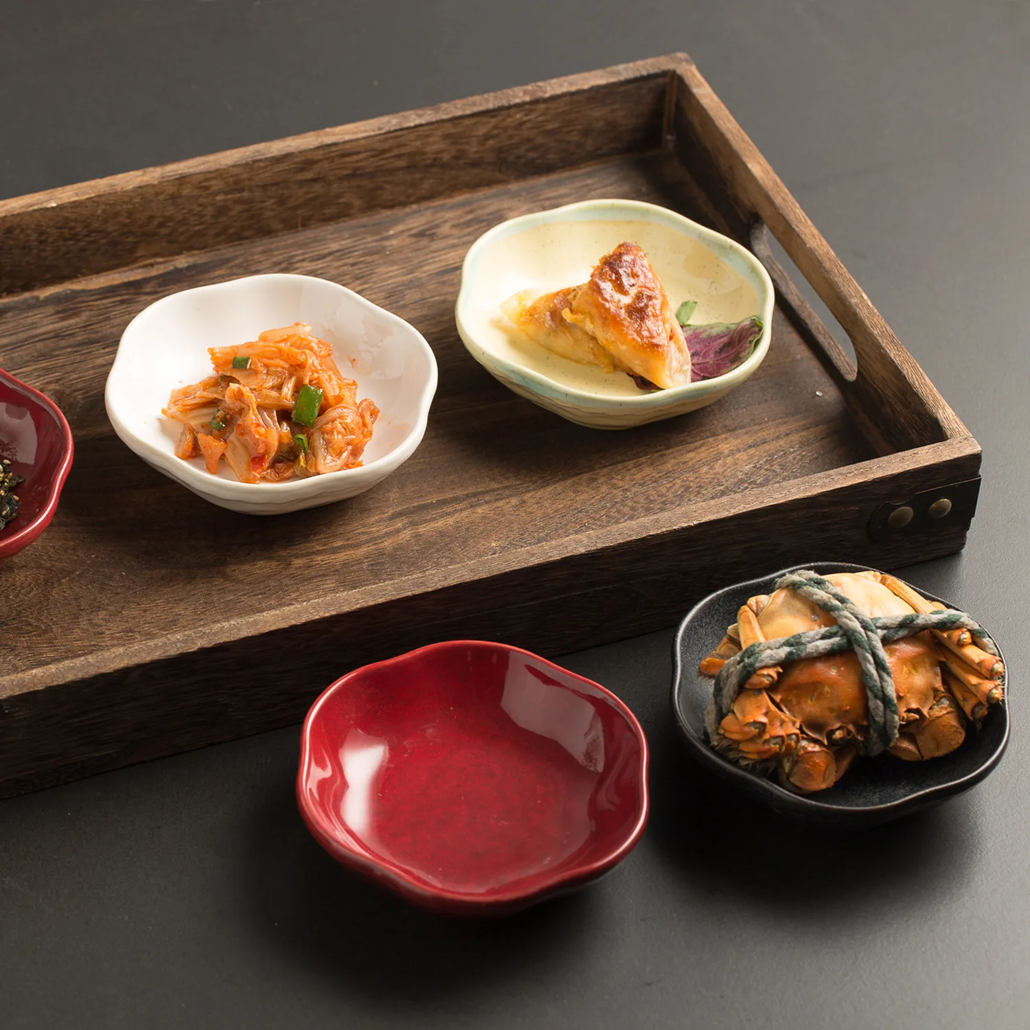

Kiln-changed Flavor Dish Japanese Dipping Sauce Dispenser Seasoning Vinegar Mini Plate Restaurant Hot Pot Snack Dishes Tableware