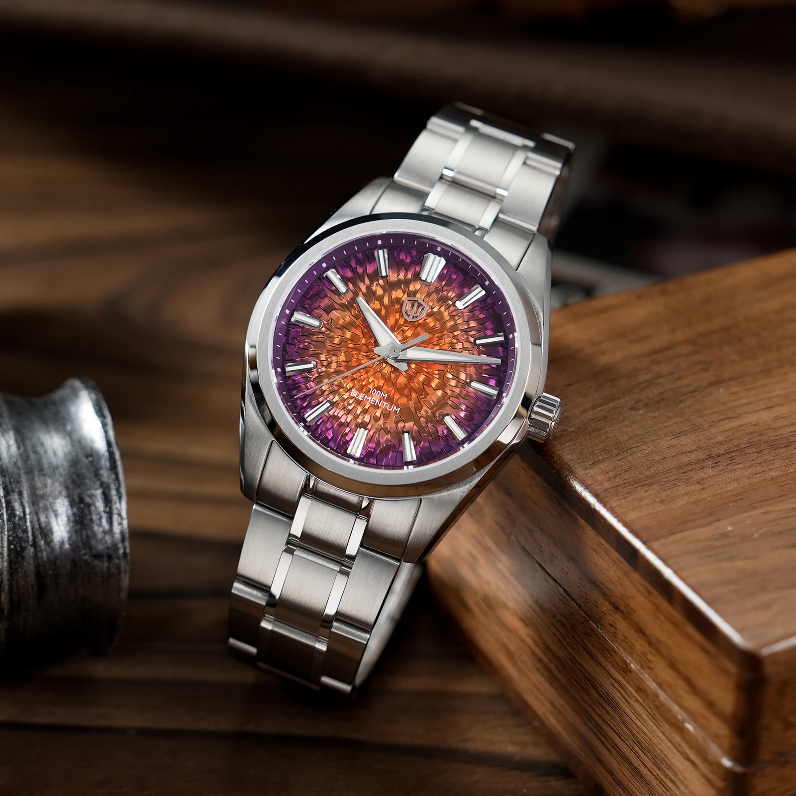 ト*ん様 SEIKOメカクォーツ搭載 WatchDives 38mm WD000 S9afd90da873249ed9c673ea41ad6a