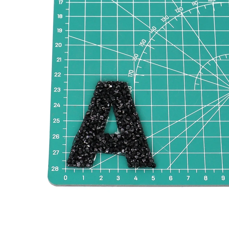 1 قطعة حجر الراين الأسود الأبجدية رسالة عدد المطرزة الحديد على للملابس شارة لصق للملابس حقيبة الأحذية Stripes بها بنفسك المشارب #5