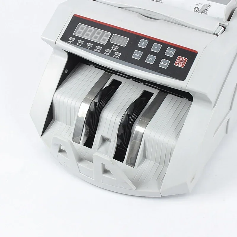 Automatic multi-currency banknote counter (supporting EUR, USD, AUD, and GBP), equipped with an LCD screen.