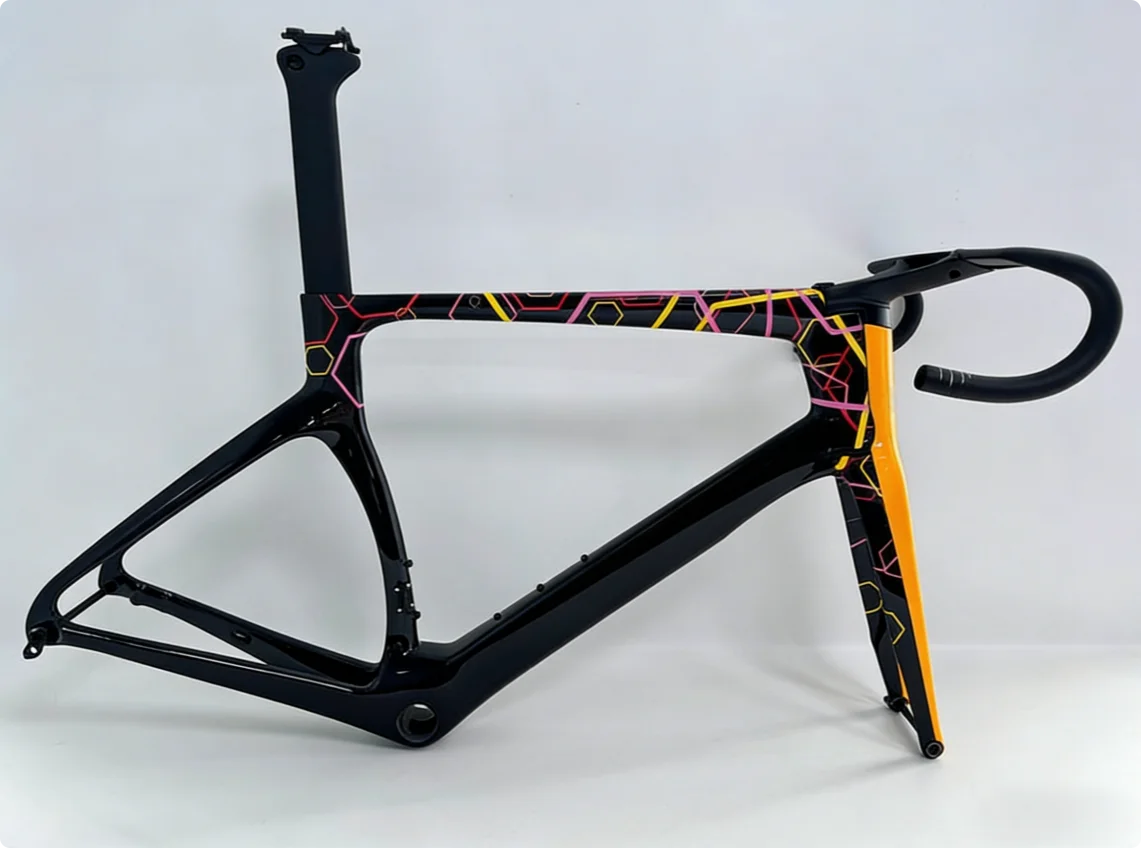 

Top Road Bicycle Carbon Frame High Quality Bike Frameset BB79 All Internal Wiring