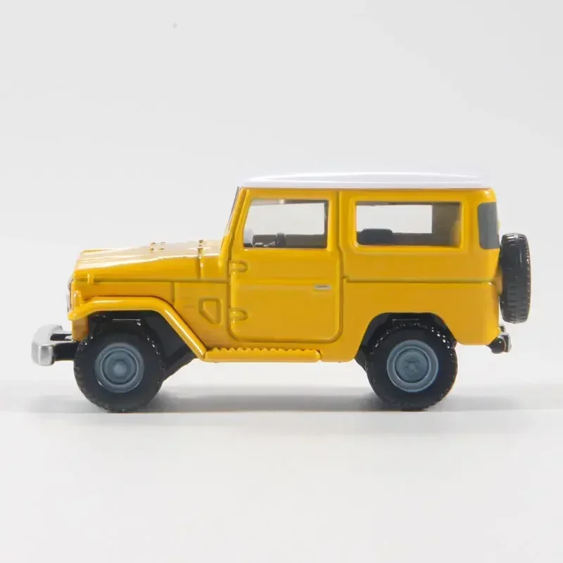 TAKARA TOMY Tomica New Premium TP04 Toyota Land Cruiser Cars giocattoli in lega veicolo a motore Diecast modello in metallo regali per bambini ragazzo