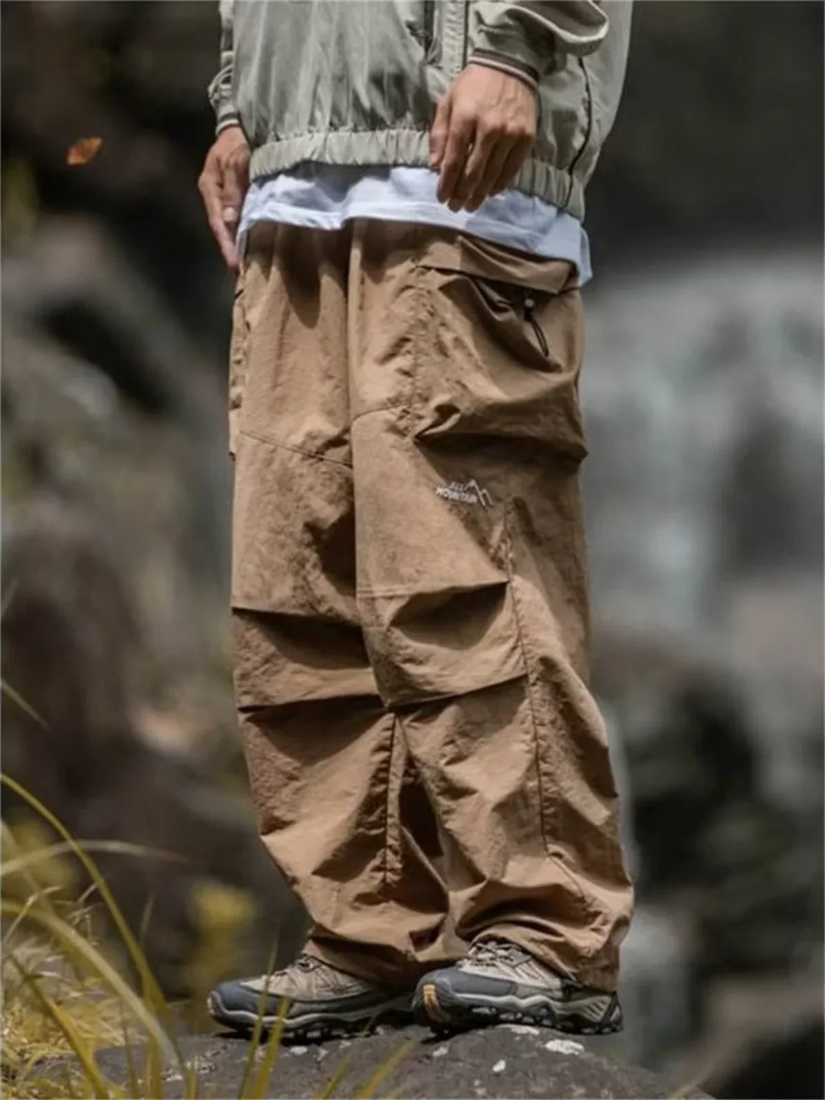 Men's Retro Spring and Autumn New Hip Hop Mountaineering Pants Casual Harajuku Work Pants Black Cargo Outwear Pants Trend