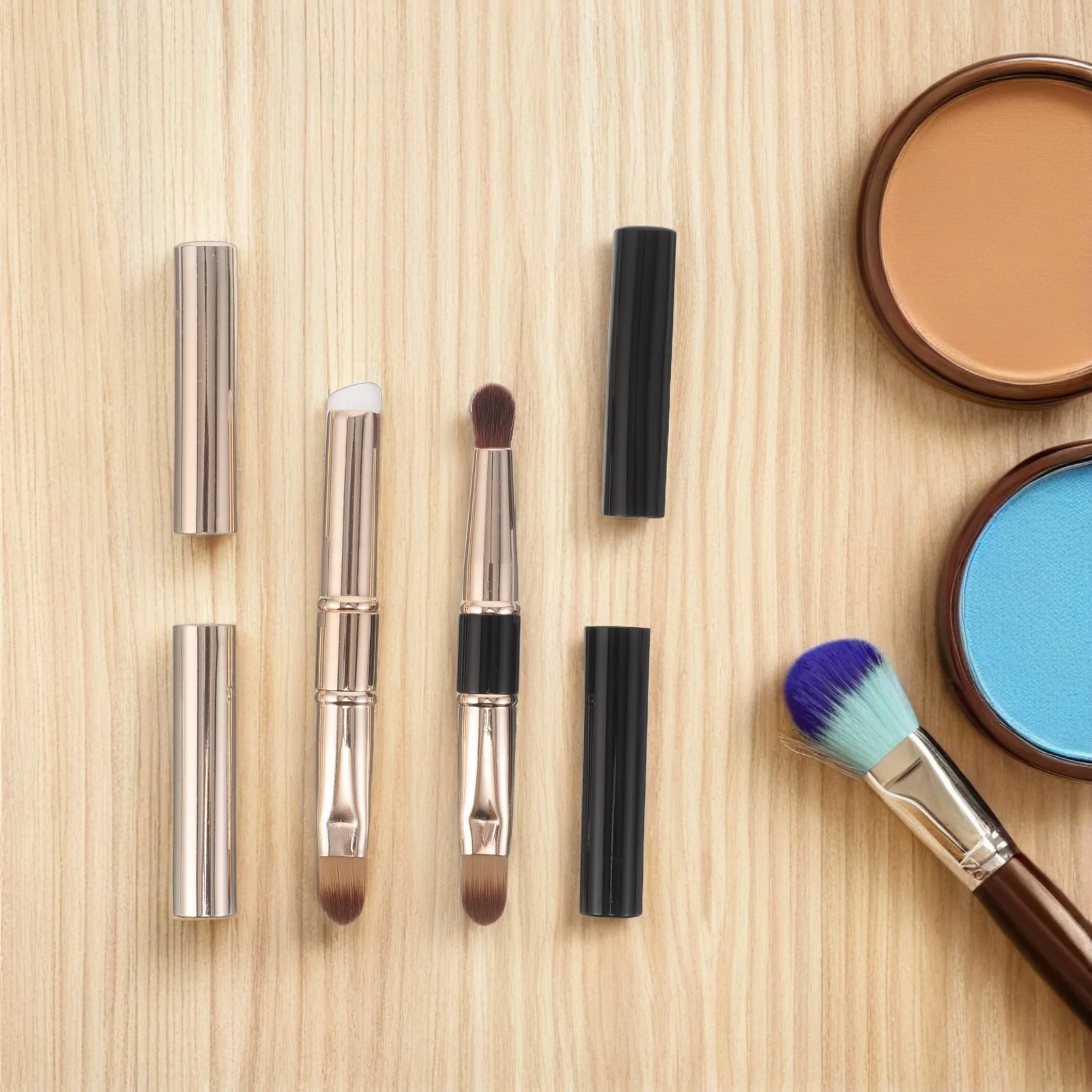 Pennello per labbra a doppia estremità da 2 pezzi Punta in silicone Testa tonda e piatta per un'applicazione precisa Miscelazione Rossetto Lucido Tinta Trucco da viaggio