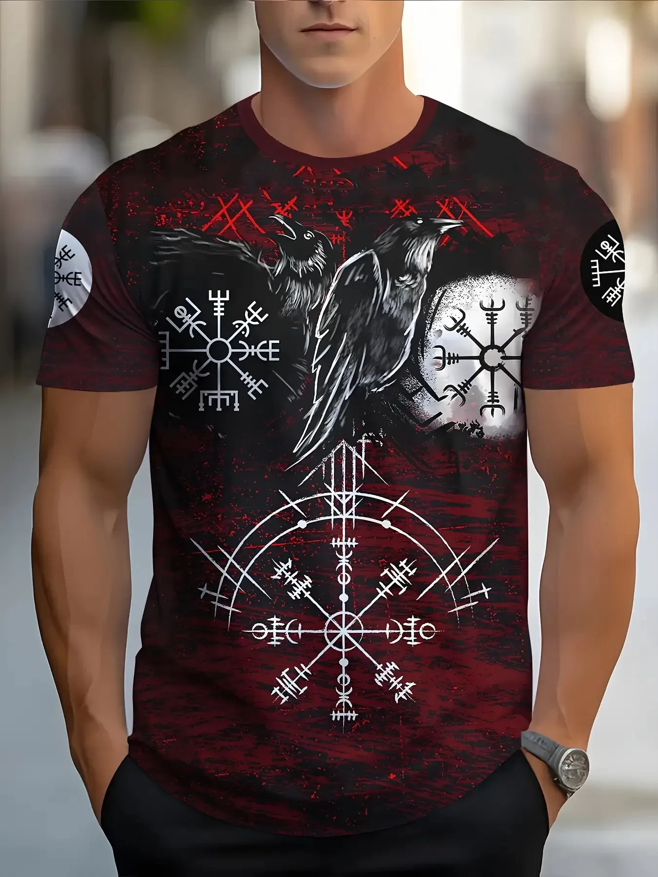 تي شيرت فايكنغ جرافيك للرجال بتصميم نورس بطباعة ثلاثية الأبعاد يتميز بالرونية والغربان بألوان حمراء وسوداء كاجوال بأكمام قصيرة