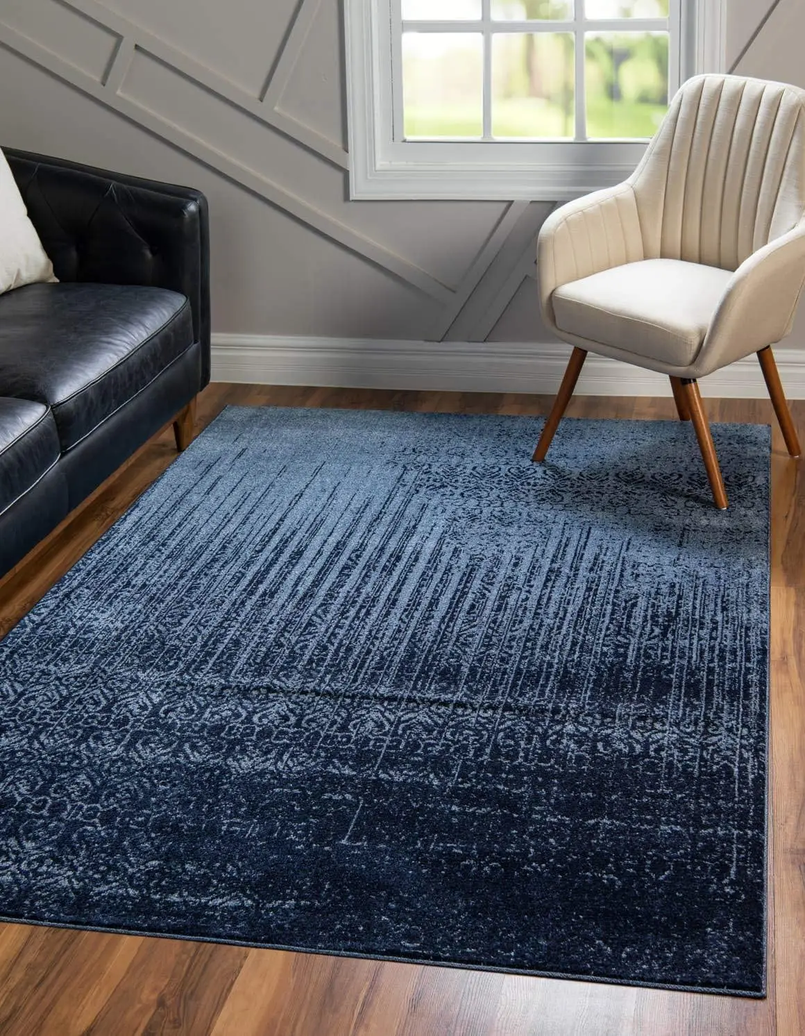 Del Mar Collection Area Rug - Jennifer (9' X 12' Rectangle, Blue/ Navy Blue)