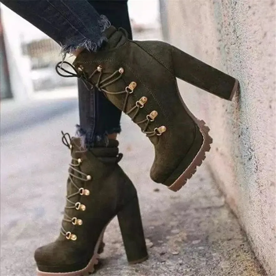 2024 autunno inverno moda piattaforma metà polpaccio stivali da donna tacchi alti stringati rivetto stivaletto in pelle scamosciata punta tonda