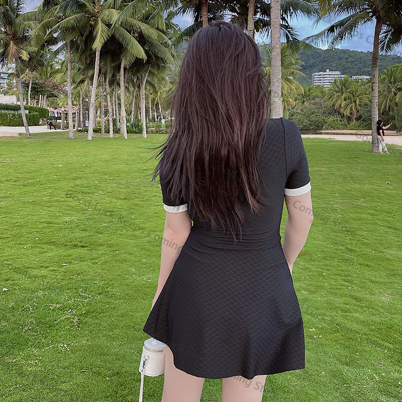 2025 plus Size Costume da bagno conservatore in puro colore da donna Design separato Vita che si attenua Nasconde difetti Gentle Ele New Sle